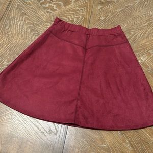 Discreet Suede Maroon Skirt, L